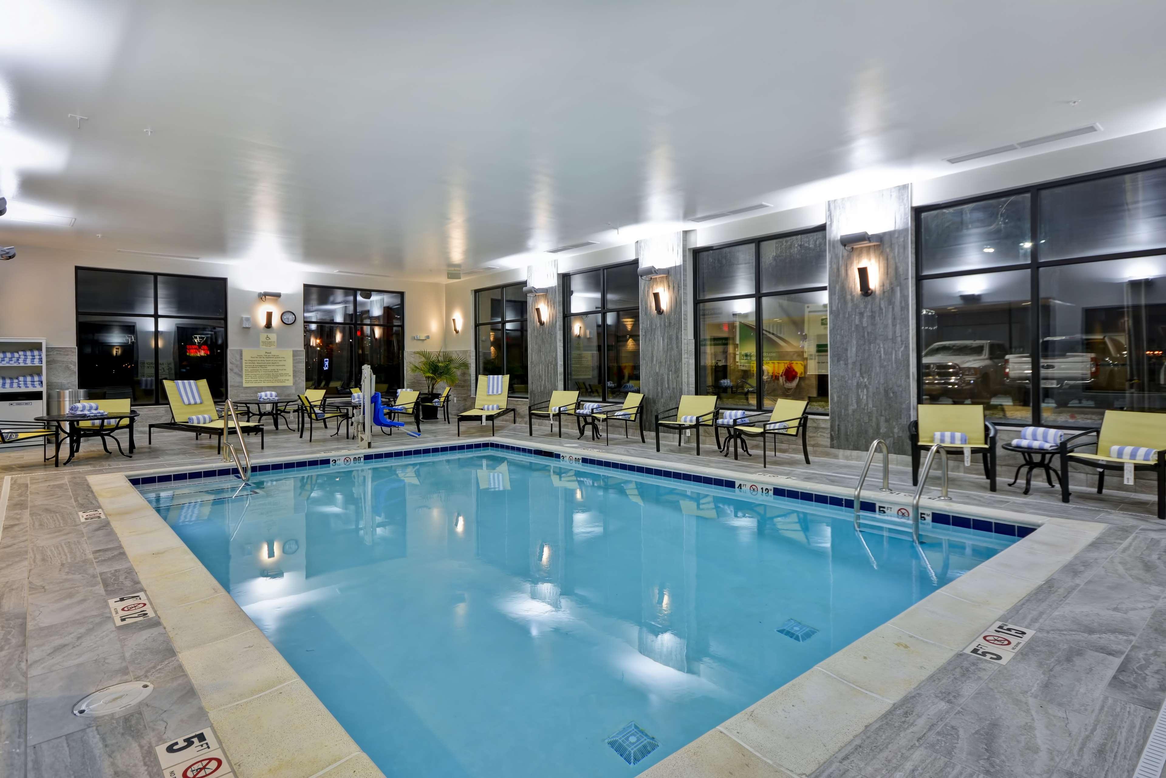 Hampton Inn&Suites Detroit/Warren Extérieur photo