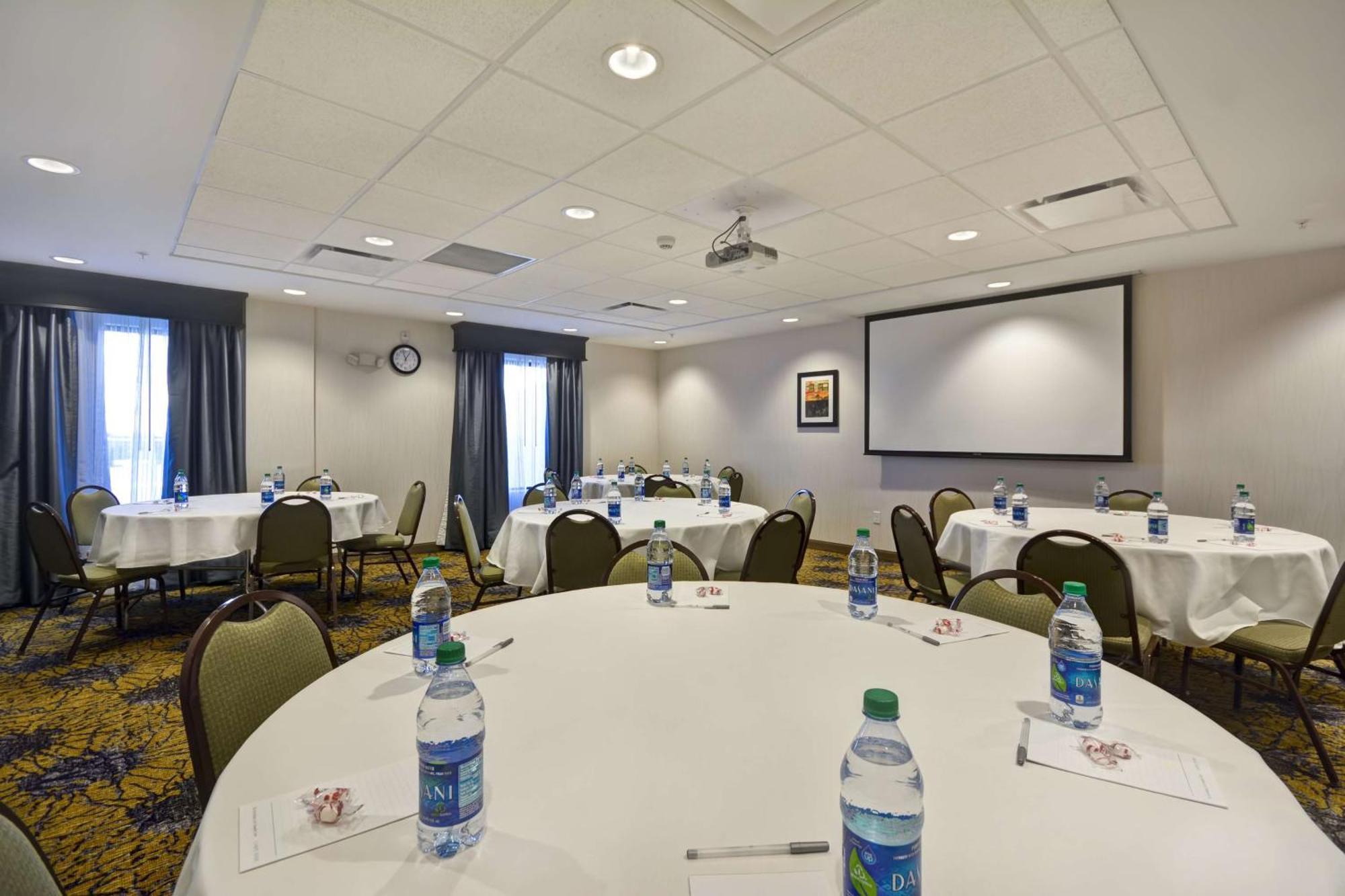 Hampton Inn&Suites Detroit/Warren Extérieur photo