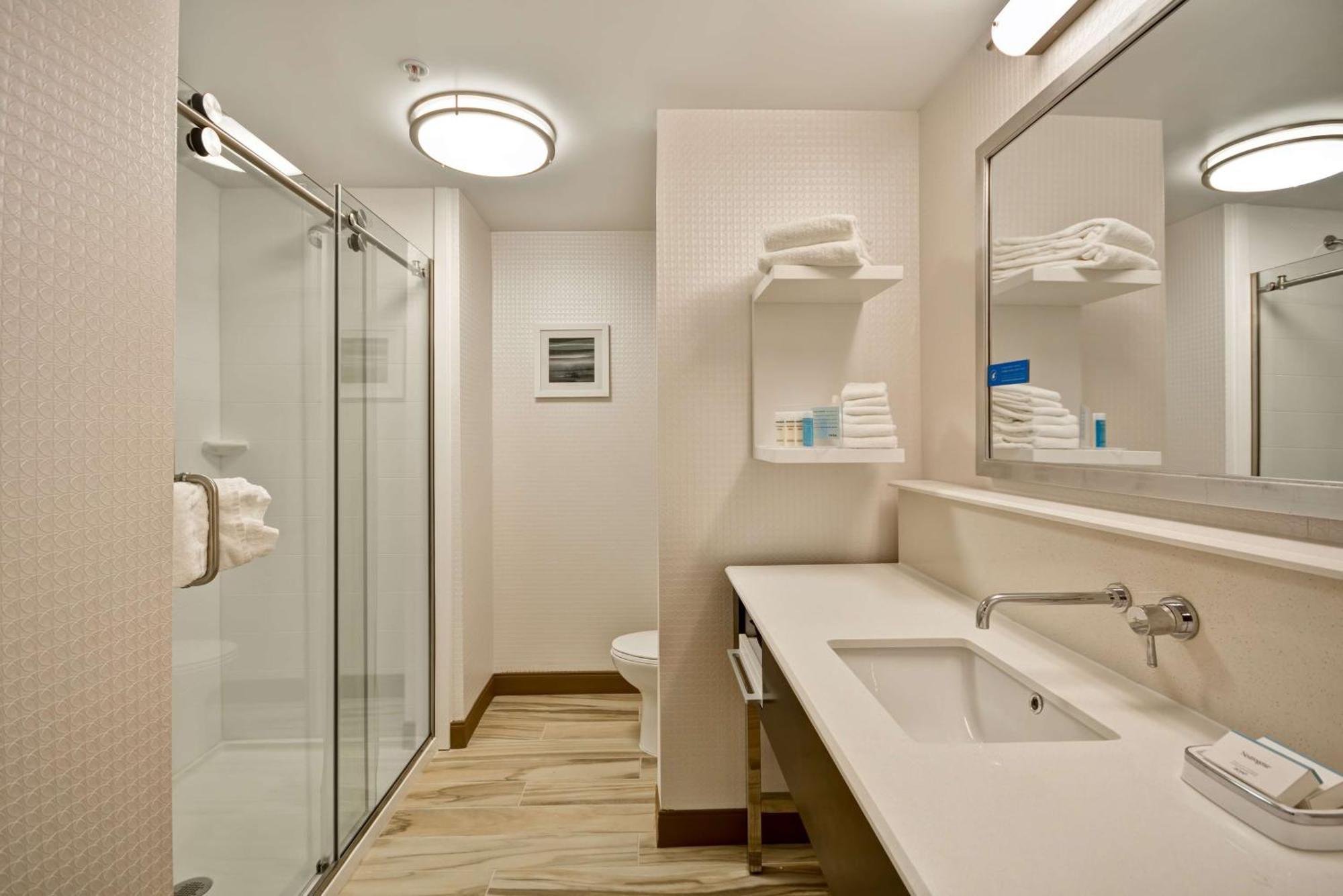 Hampton Inn&Suites Detroit/Warren Extérieur photo