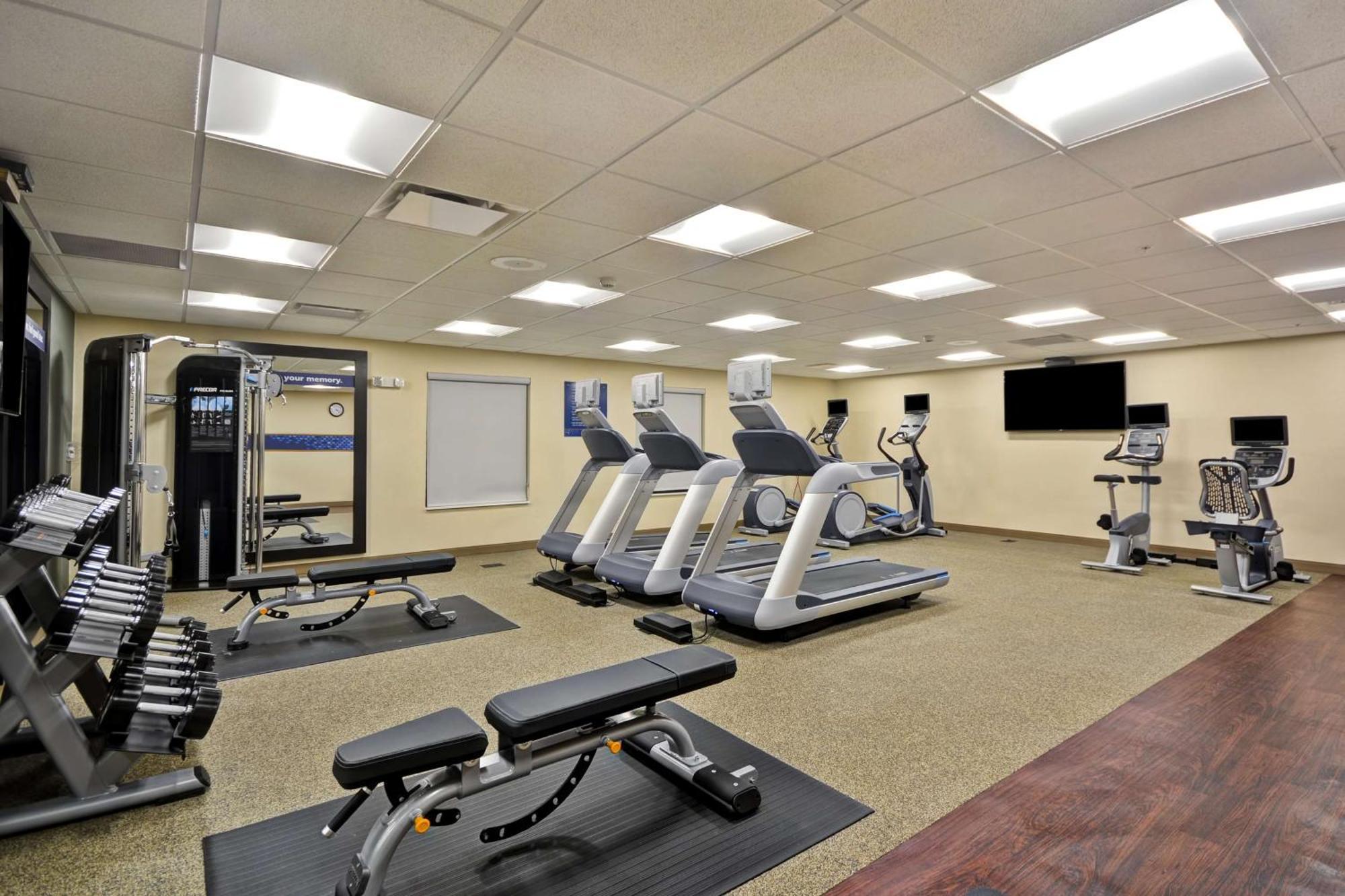 Hampton Inn&Suites Detroit/Warren Extérieur photo