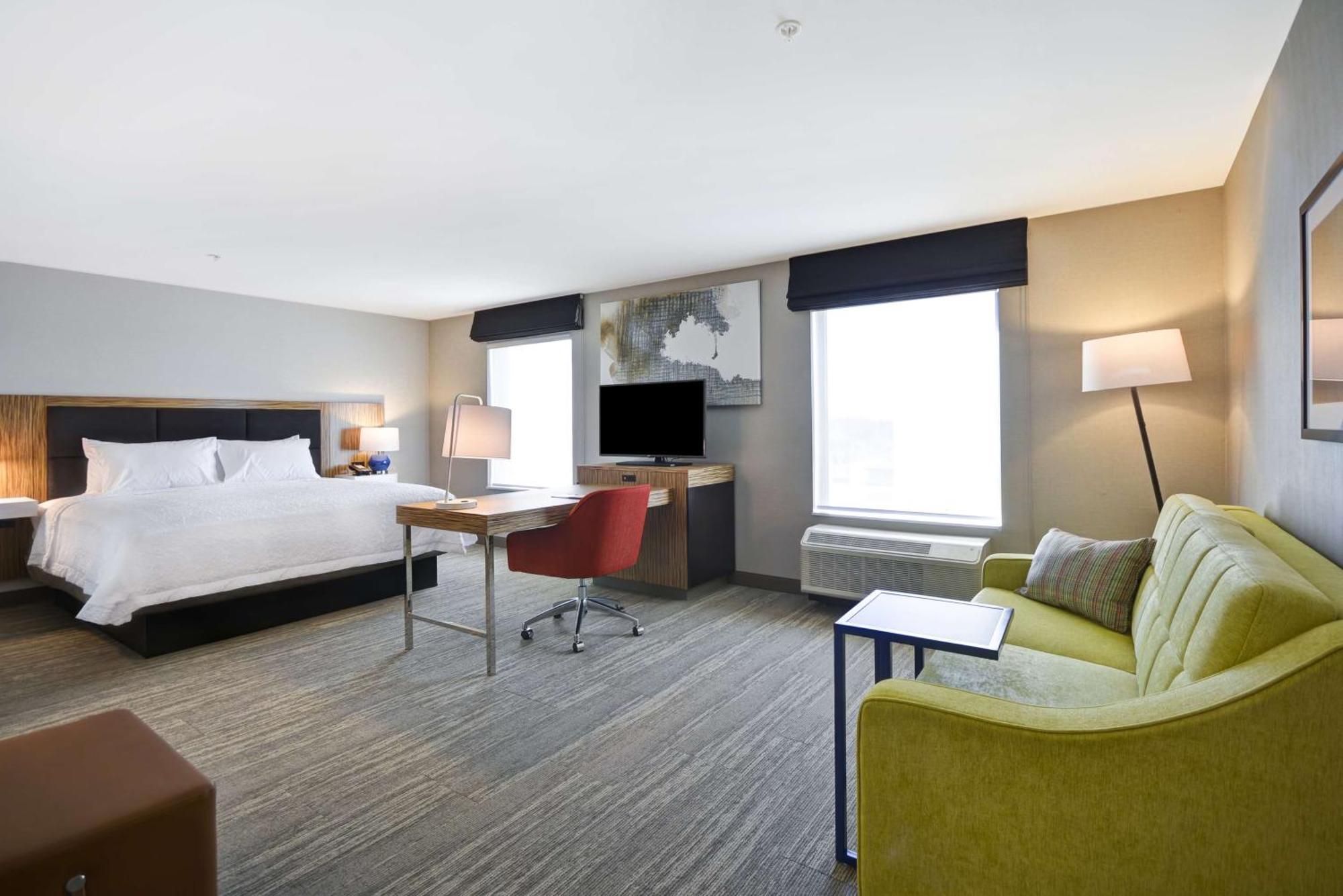 Hampton Inn&Suites Detroit/Warren Extérieur photo
