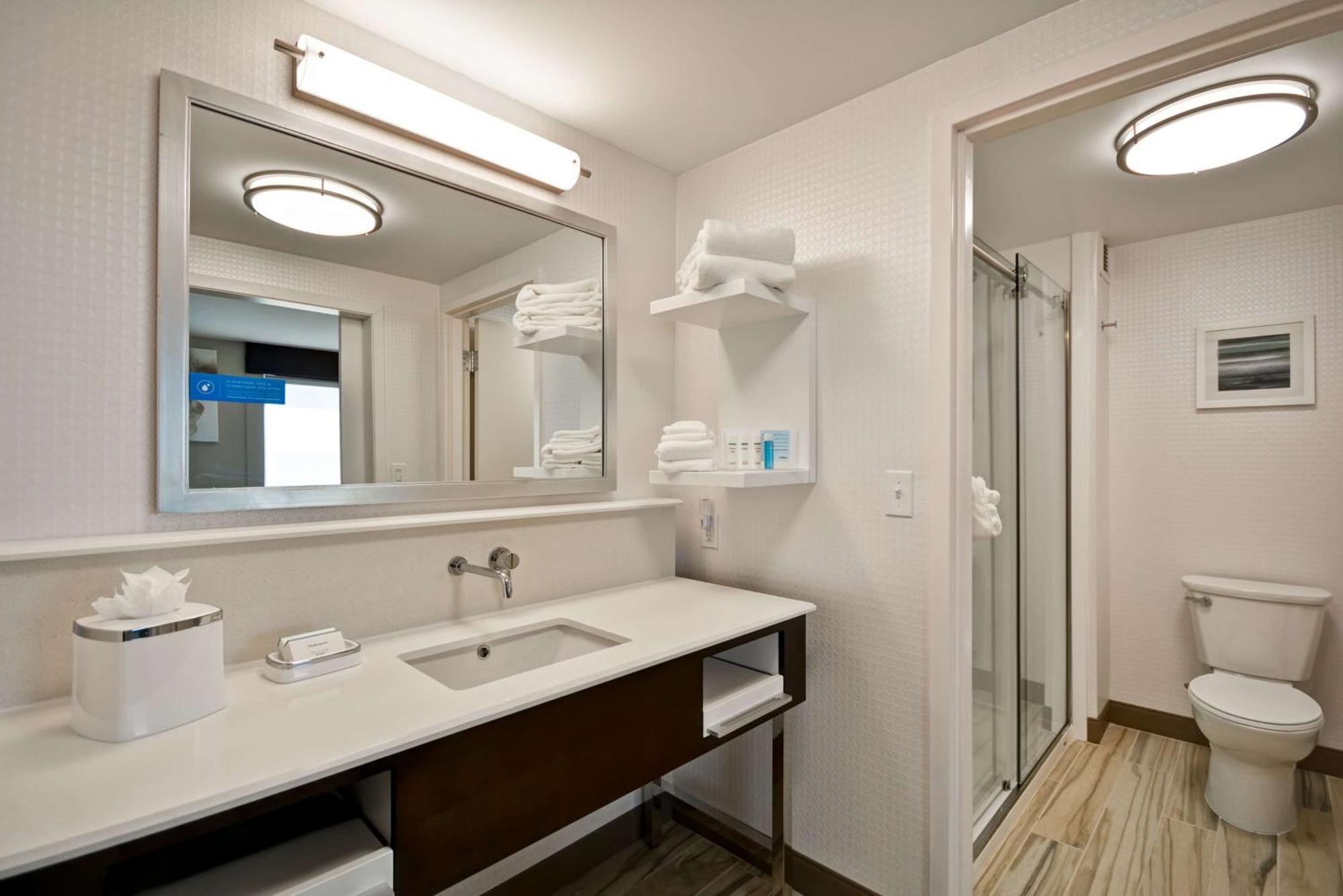Hampton Inn&Suites Detroit/Warren Extérieur photo